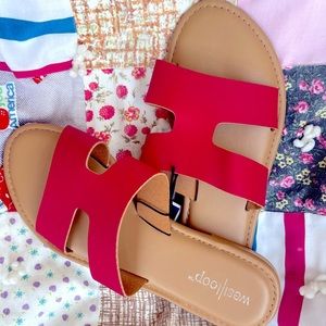 Bright Red strap with cutouts!! Perfect for July ❤️